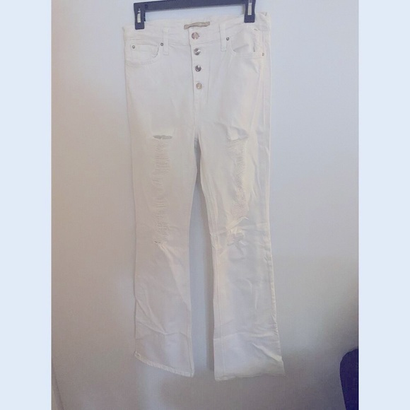 Joe’s Jeans High Rise Button From Flare Ivory Distressed Size 30 - Picture 1 of 9
